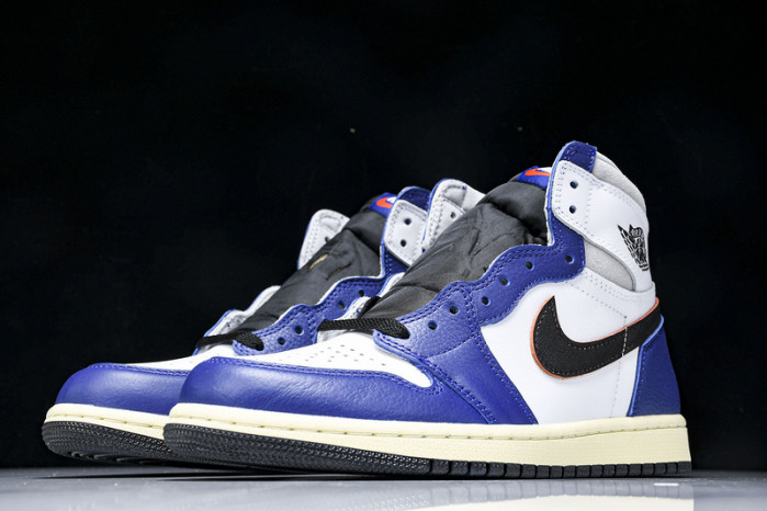 Air Jordan 1 Mid DZ5485-100