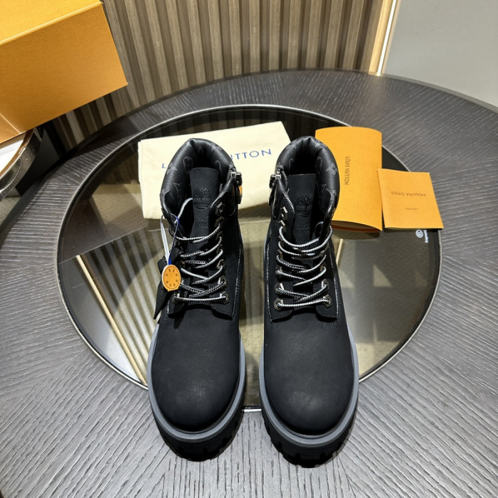 L**V**T* BOOTS LVTBS-030