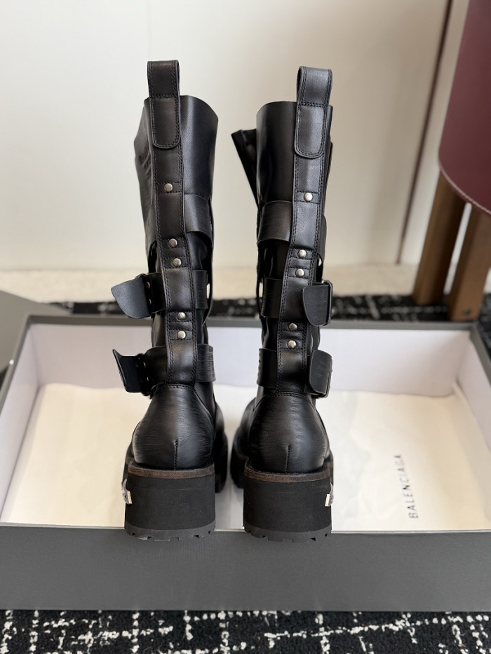 B*ALE*NGA BOOT BSB-057
