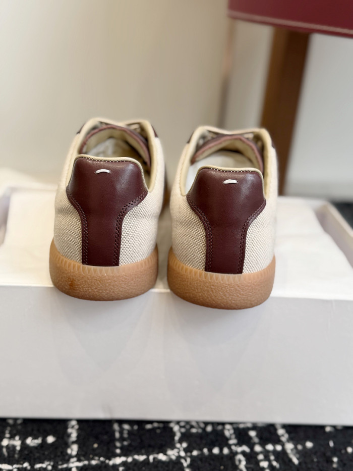 Ma*iso*n Mar*giela MNMA-0204