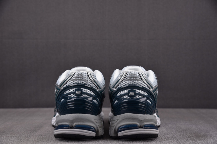 new Ba1an*e 1906r silver metallic deep ocean u1906rce