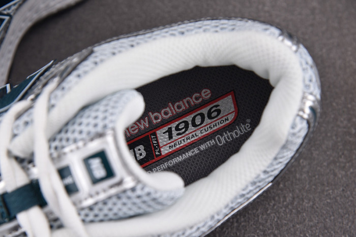 new Ba1an*e 1906r silver metallic deep ocean u1906rce