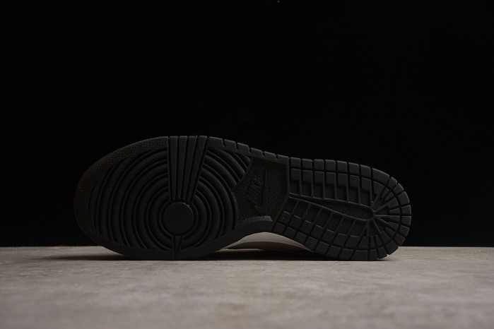 nike sb dunk low d24712-001
