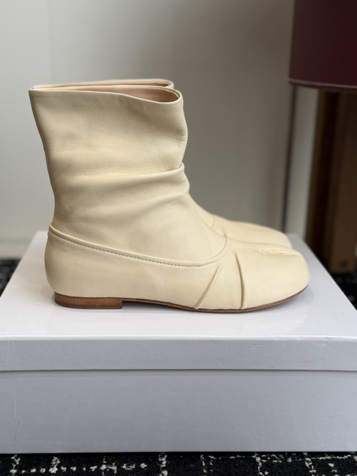 Ma*iso*n Mar*giela Boots MNMB-0004
