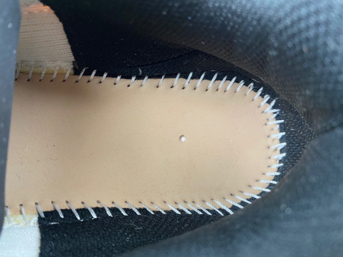 C/O​ SNEAKERS CO-076
