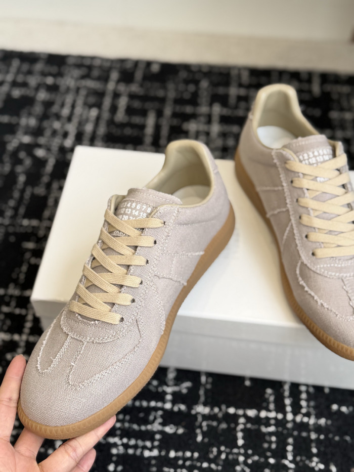 Ma*iso*n Mar*giela MNMA-0224