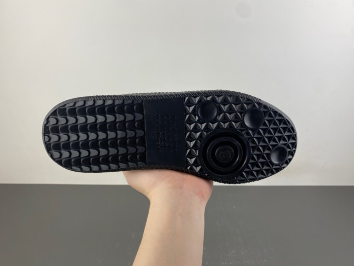 Ma*iso*n Mar*giela MNMA-0243
