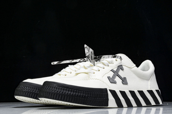 C/O SNEAKERS CO-034