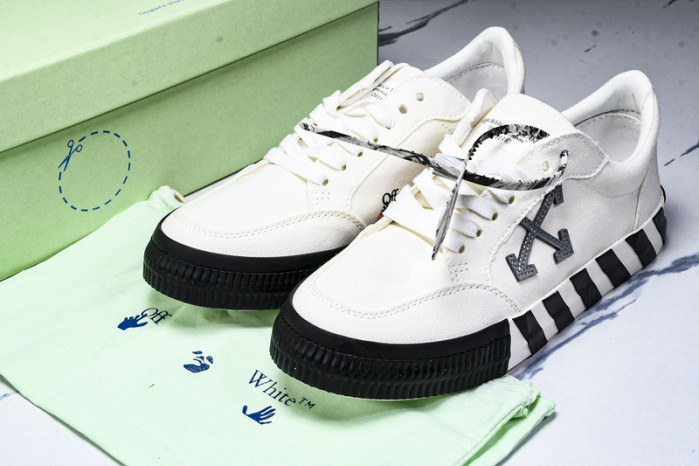 C/O SNEAKERS CO-034