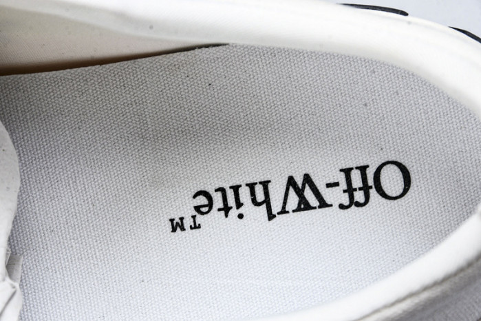 C/O SNEAKERS CO-034