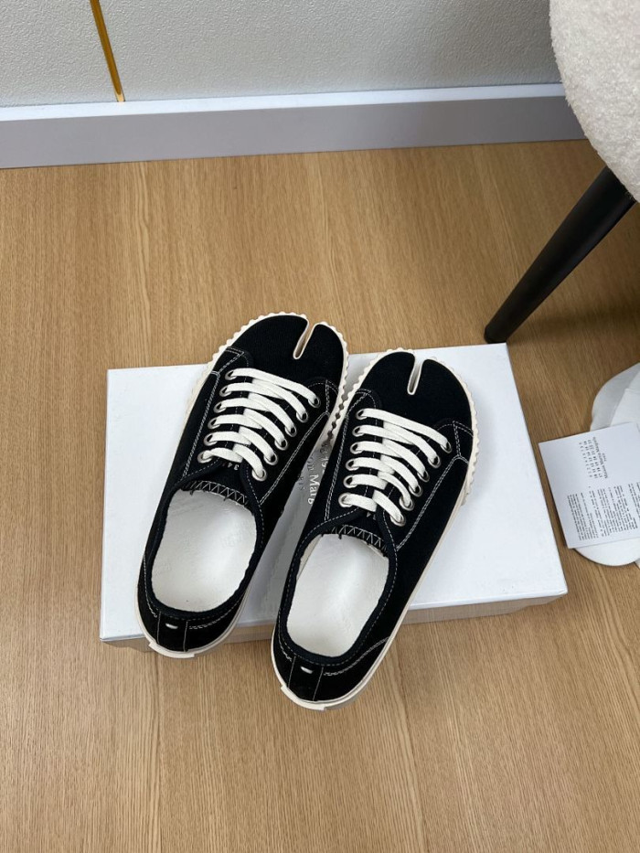Ma*iso*n Mar*giela MAMA-0152