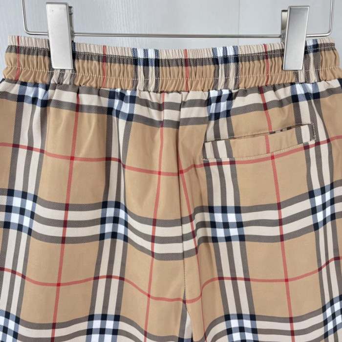 short s-001