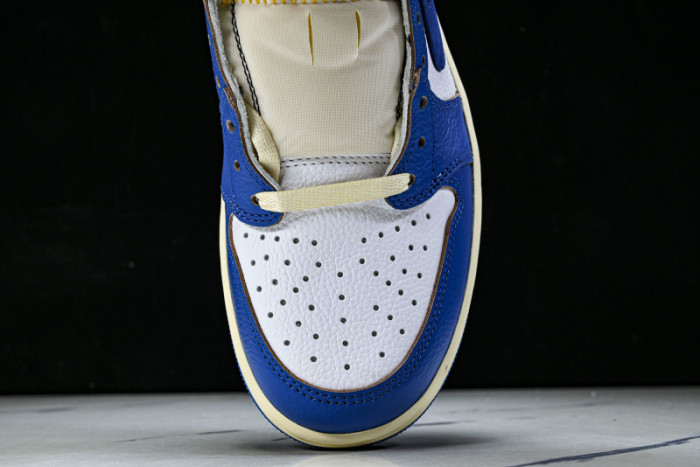 Air Jordan 1 Retro Low OG Summit White HQ6998-106
