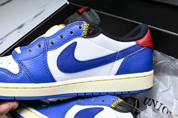 Air Jordan 1 Retro Low OG Summit White HQ6998-106