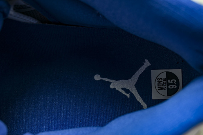 Air Jordan 11 Retro IO8959-133
