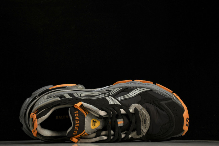 Ba1en*iaga runner btt-196