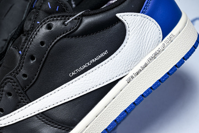 Travis Scott x Air Jordan 1 Low OG DM7866-014