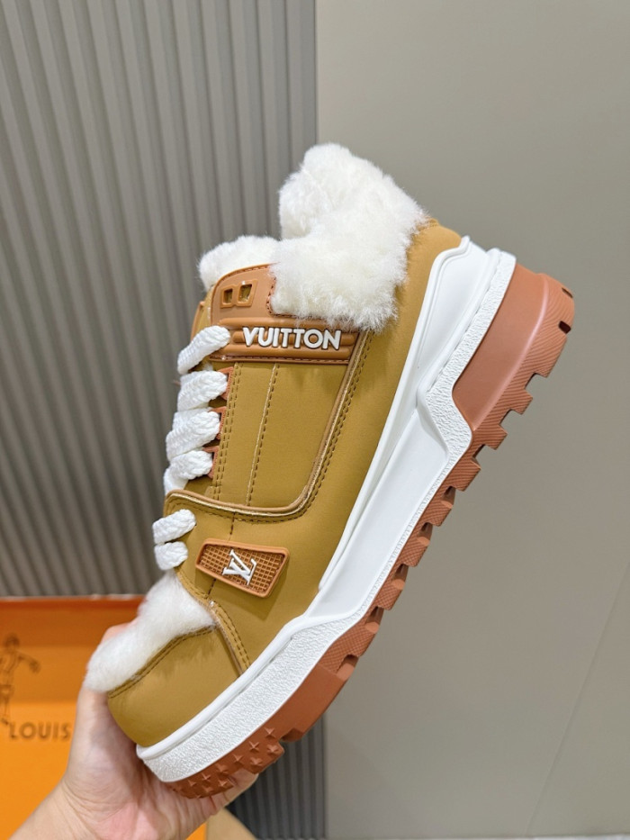 L*VT TRAINER MAXI LVSMS-003
