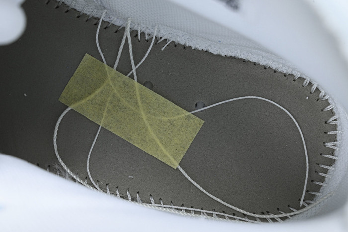 Virgil Abloh Archive x Air Jordan 1 High OG “Alaska” AA3834-100