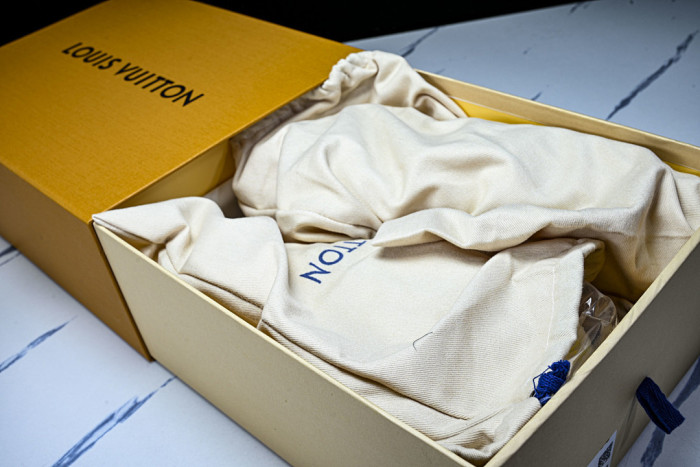 LVT SNEAKERS LVSRS-0207