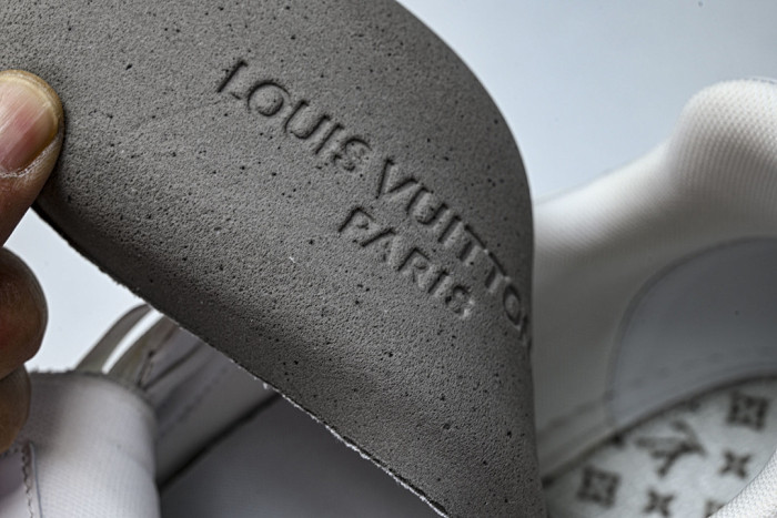 LVT SNEAKERS LVSRS-0207