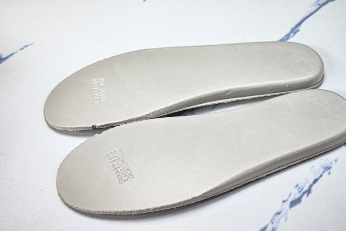 C/O​ SNEAKERS CO-043