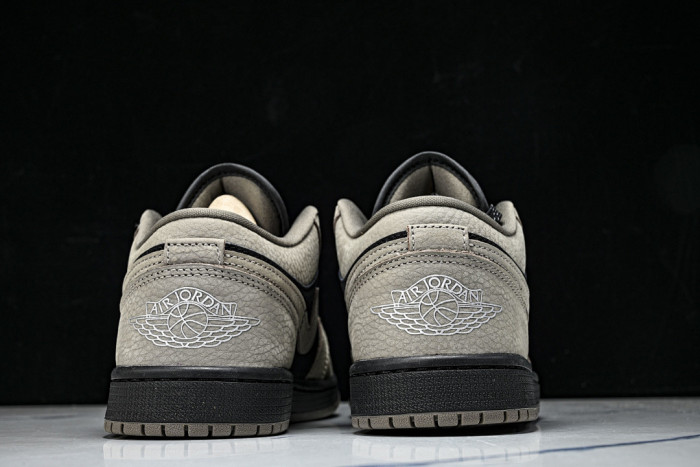 Air Jordan 1 Low OG IB7109-005