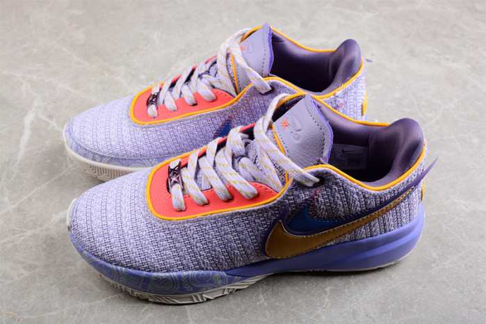 nike lebron dj5423-500