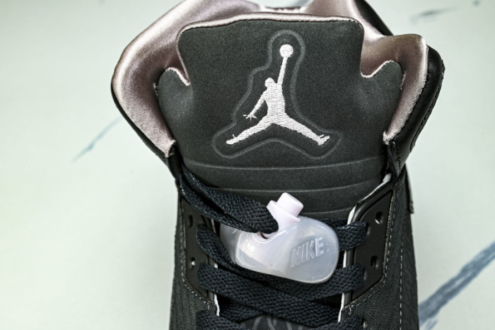 Air Jordan 5 “Off Noir” HQ3004-001