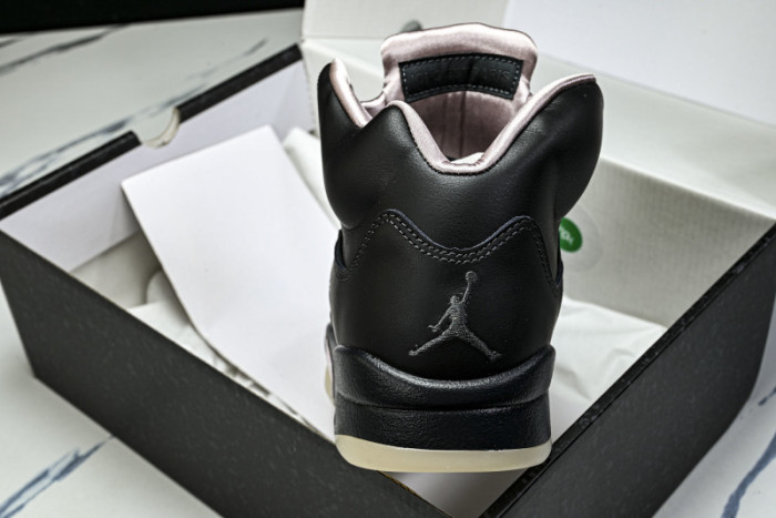 Air Jordan 5 “Off Noir” HQ3004-001