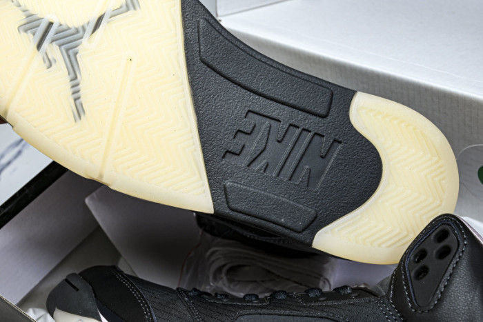 Air Jordan 5 “Off Noir” HQ3004-001