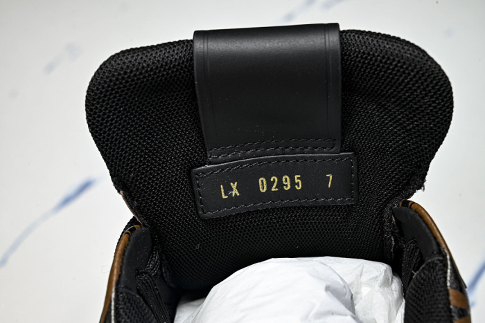 LVT SNEAKERS LVSRS-0212