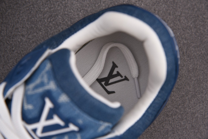 LOU VUIT SCI-FI SNEAKERS