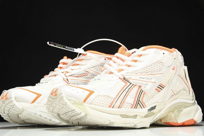 Ba*len*cia*ga track trainer btt-052