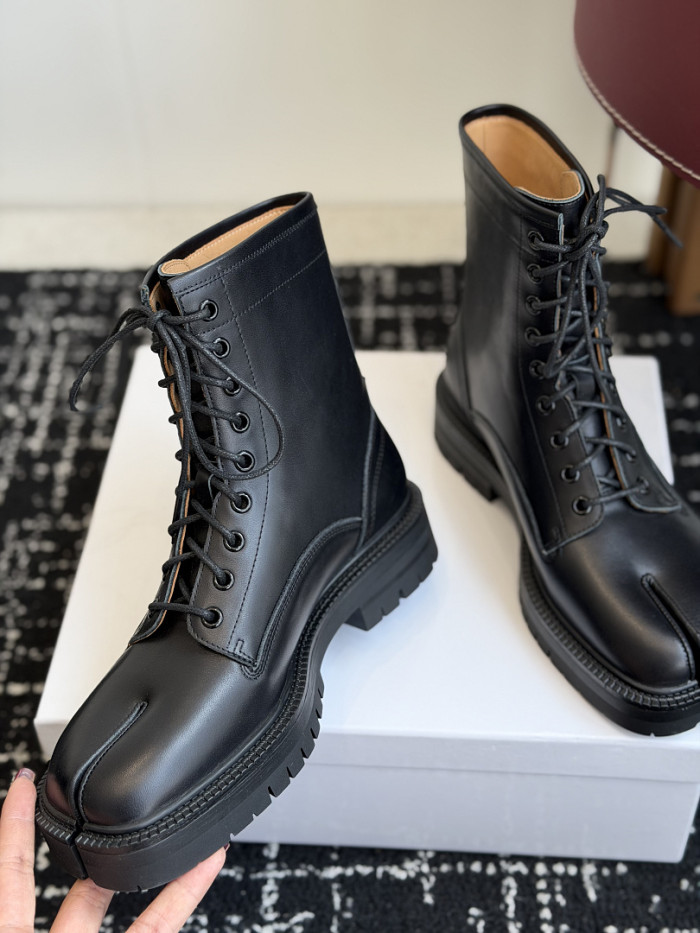 Ma*iso*n Mar*giela Boots MNMB-0010