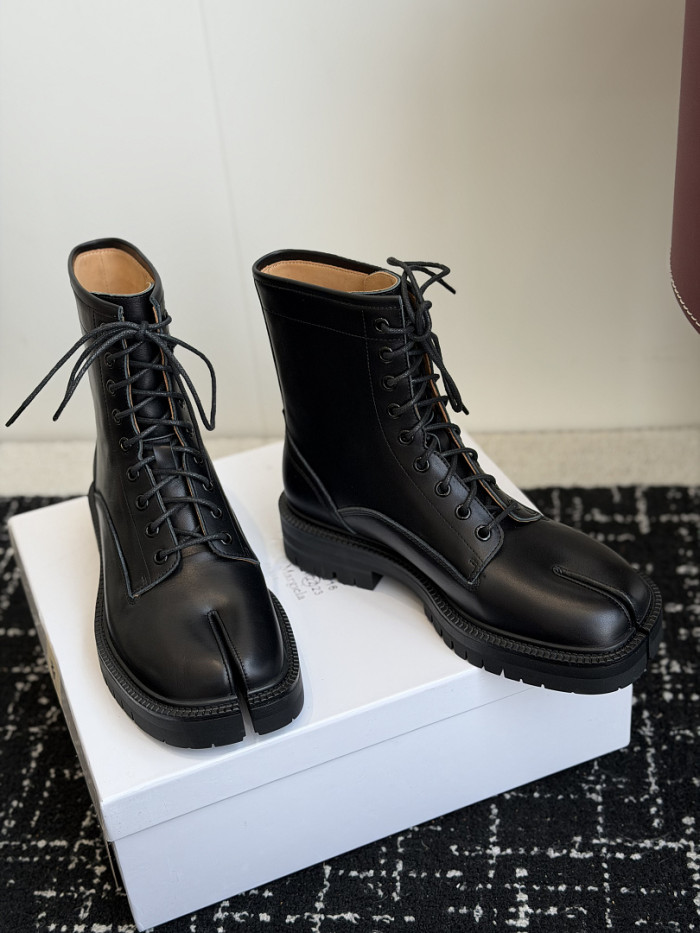 Ma*iso*n Mar*giela Boots MNMB-0010