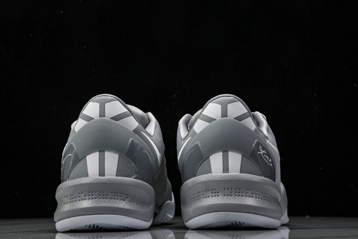 nike zoom kobe 8 “wolf grey” hf9550-002