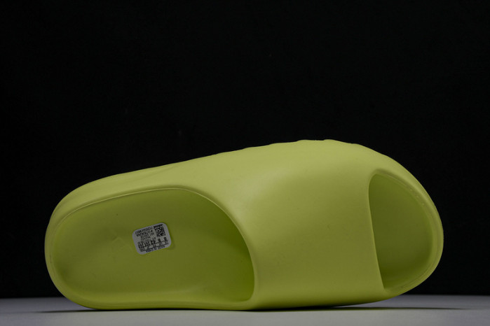 ye**ezy slide glow green   gx6138