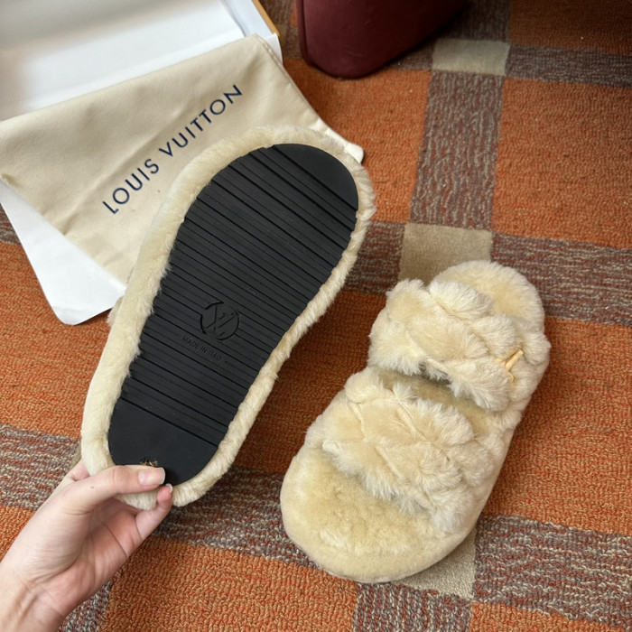 LO** VUI* SANDALS LV-170068