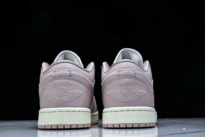 Air Jordan 1 Low DC0774-162