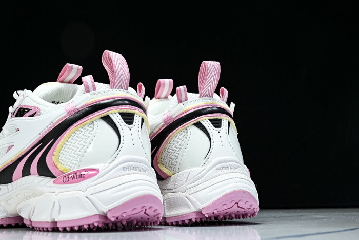 C/O​ SNEAKERS CO-065