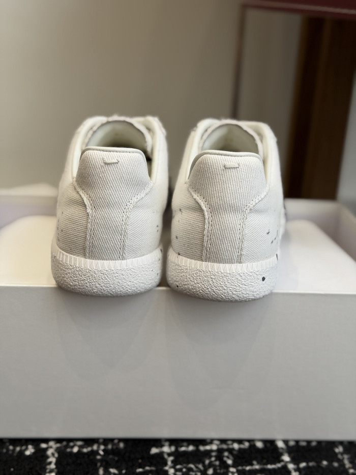 Ma*iso*n Mar*giela MAMA-0183