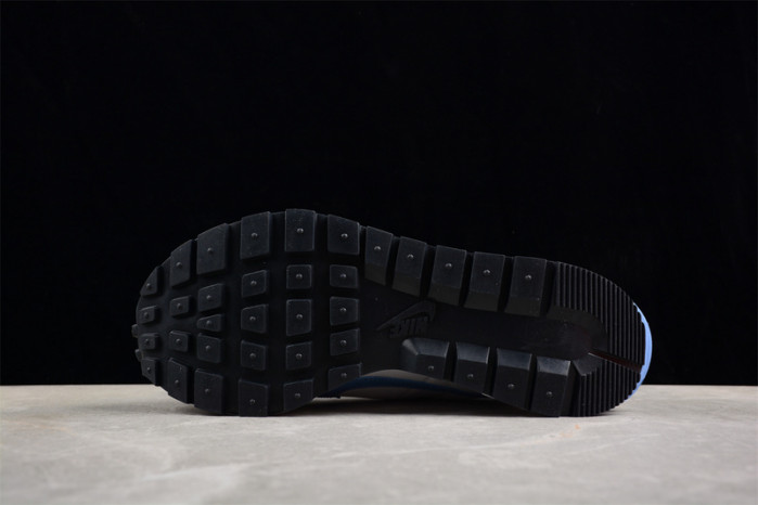 sacai x vaporwaffle dd1875-112