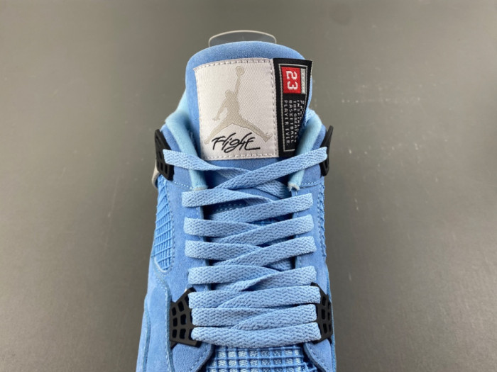 NIKE AIR JORDAN 4 RETRO CT8527-400