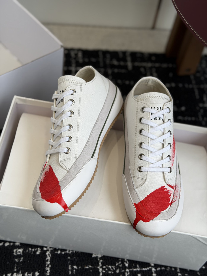 Ma*iso*n Mar*giela MNMA-0200