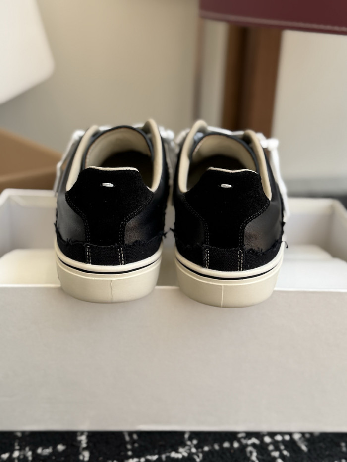 Ma*iso*n Mar*giela MNMA-0216