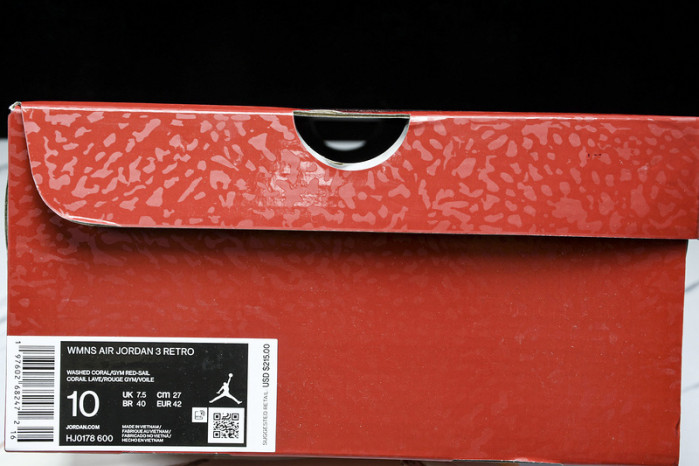 Air Jordan 3 WMNS HJ0178-600