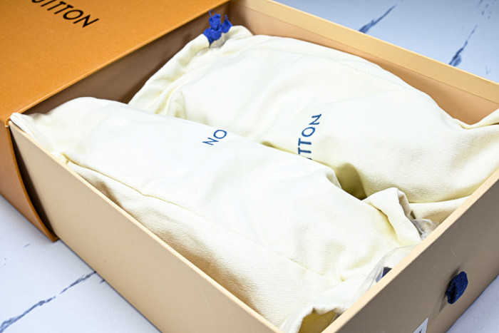LVT SNEAKERS LVSRS-0095
