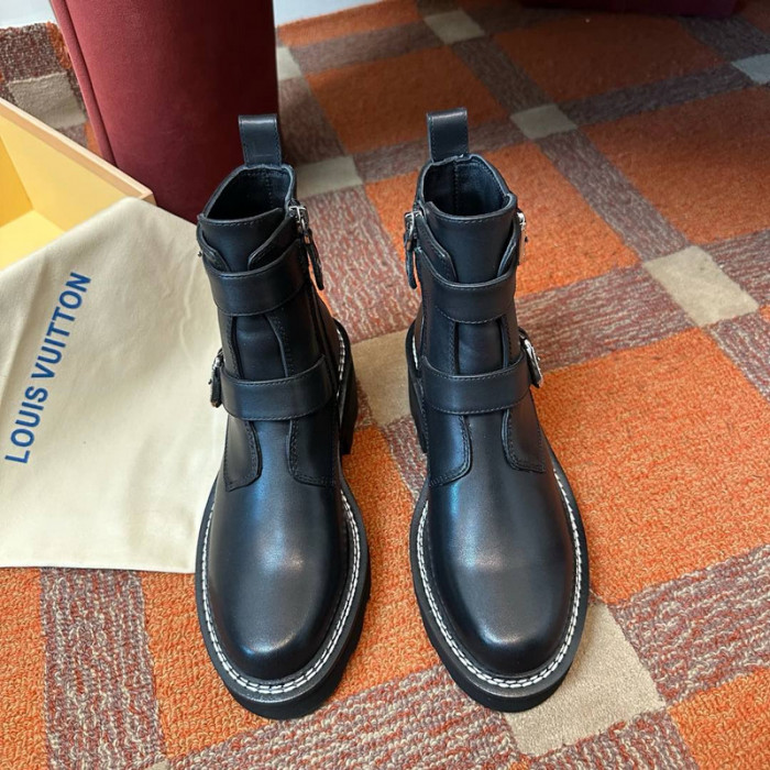 L**V**T* BOOTS LVTBS-036