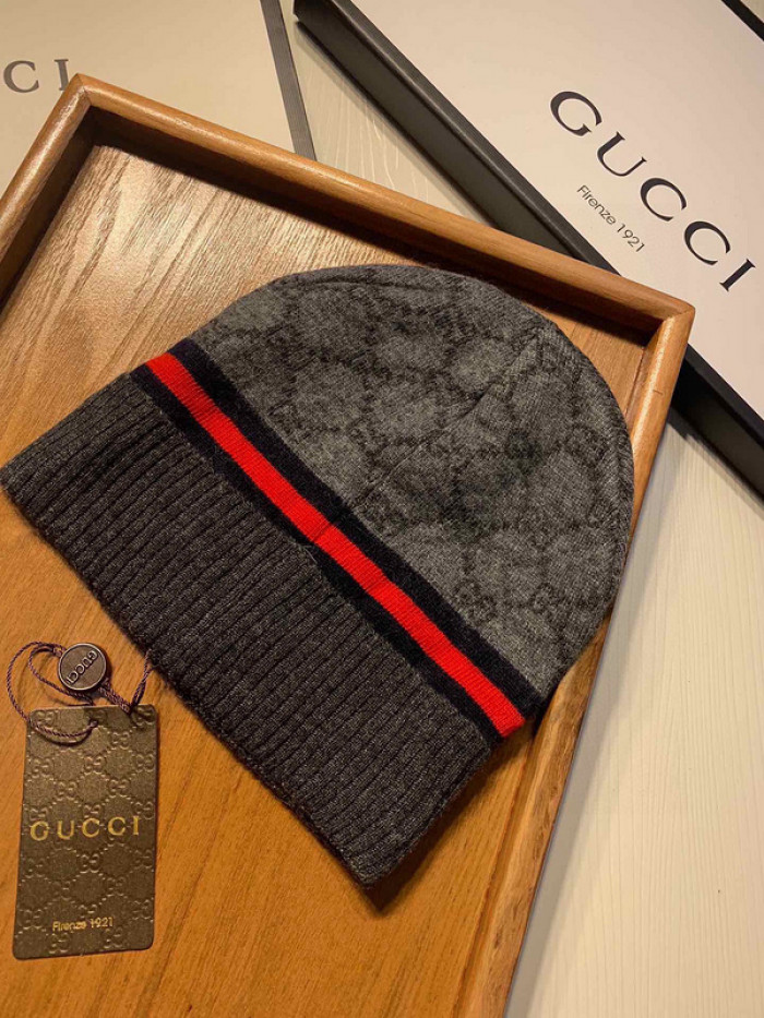 HAT-003